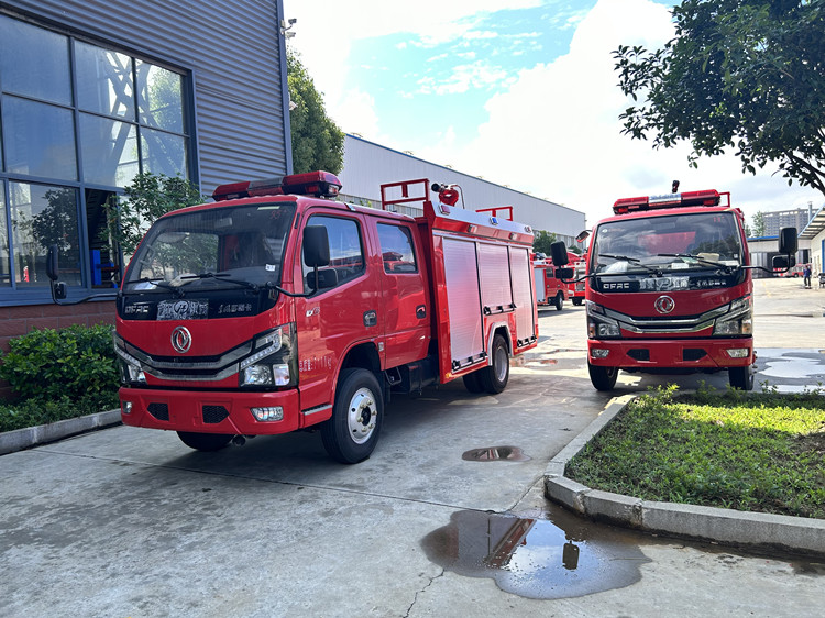 國(guó)六東風(fēng)消防車 87FE7DE31ED91D70D0F882BEF25B9388.jpg
